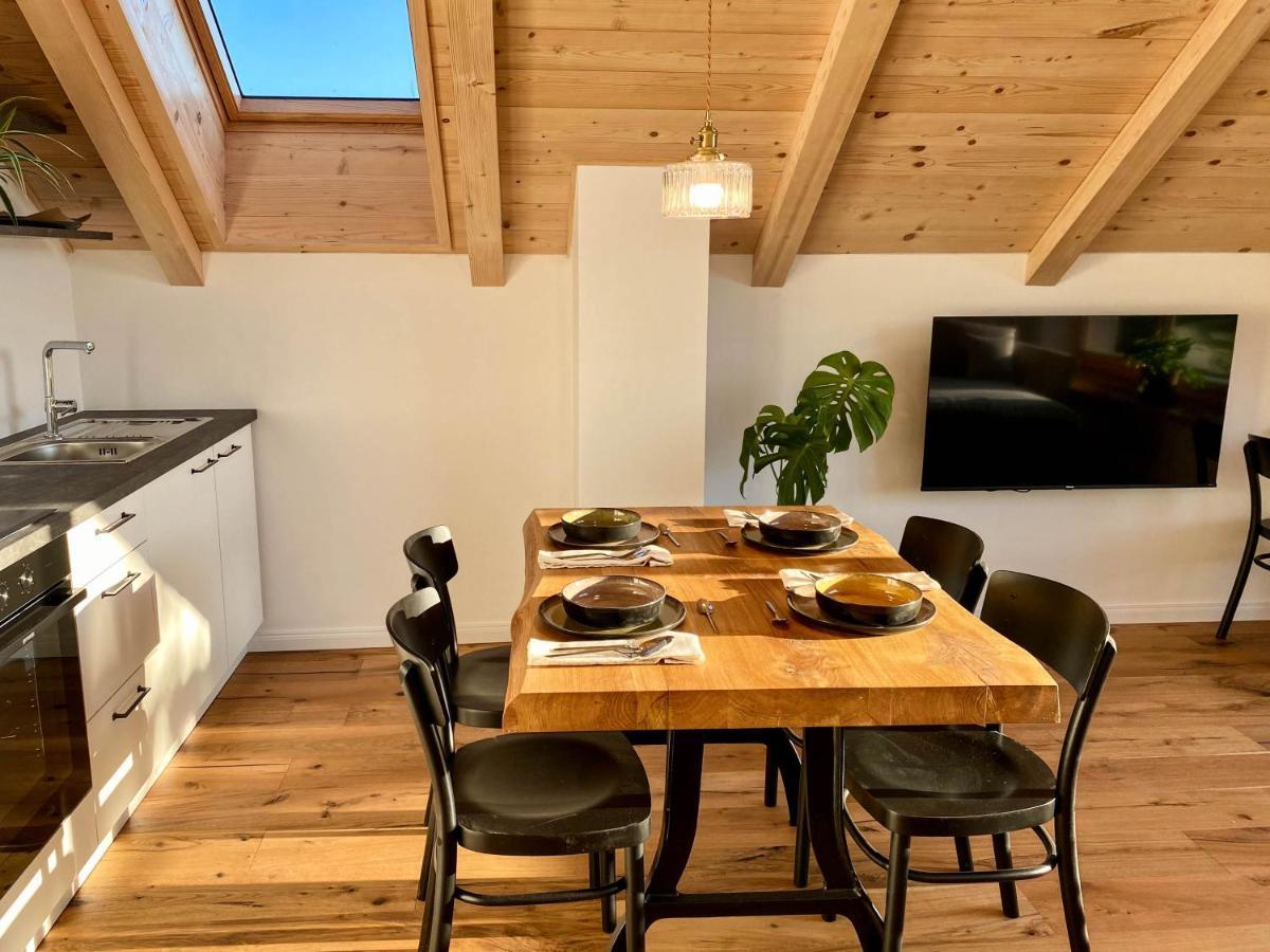 Apartamento Hisa Pri Jezeru Dobrovnik Exterior foto